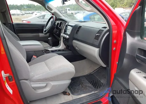 2008 Toyota Tundra Sr5 5.7L V8 z USA, uszkodzony, nr VIN 5TBBV54198S501383